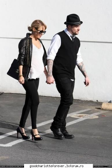 joel madden and nicole richie :>